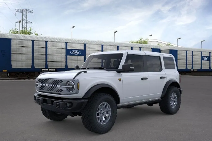 2025 Ford Bronco Badlands photo 1