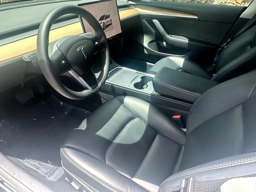 2022 Tesla Model 3 Long Range photo 14