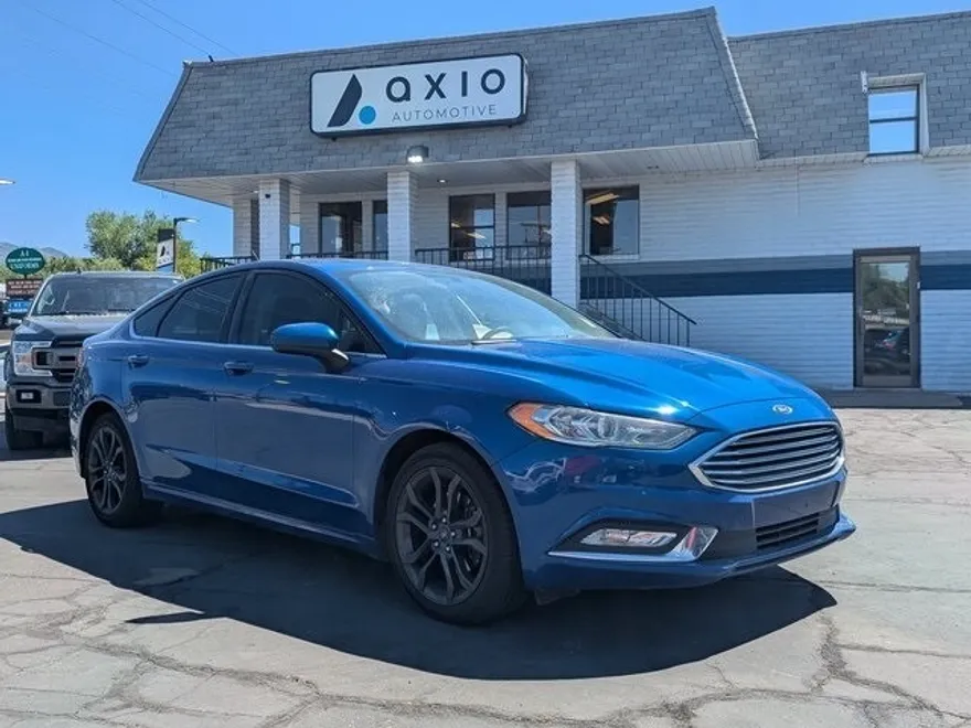 2018 Ford Fusion SE photo 1
