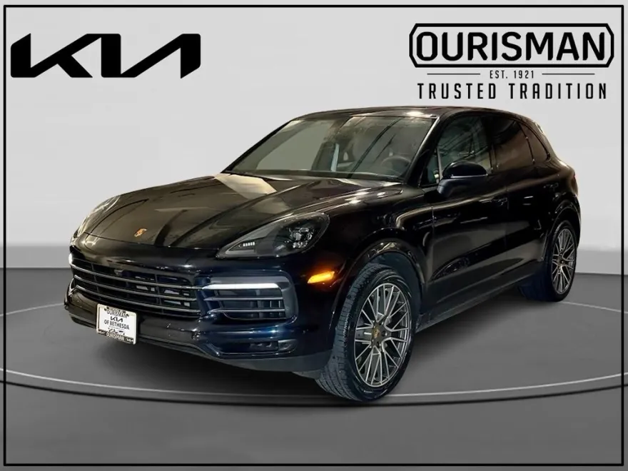 2023 Porsche Cayenne Platinum Edition photo 1