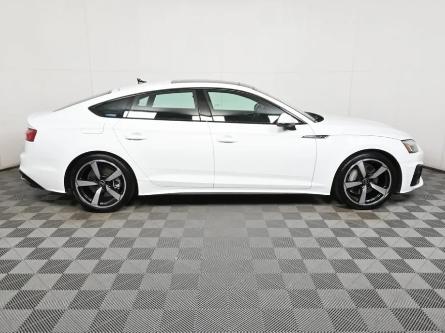 2025 Audi A5 45 S line Premium Plus Quattro photo 1