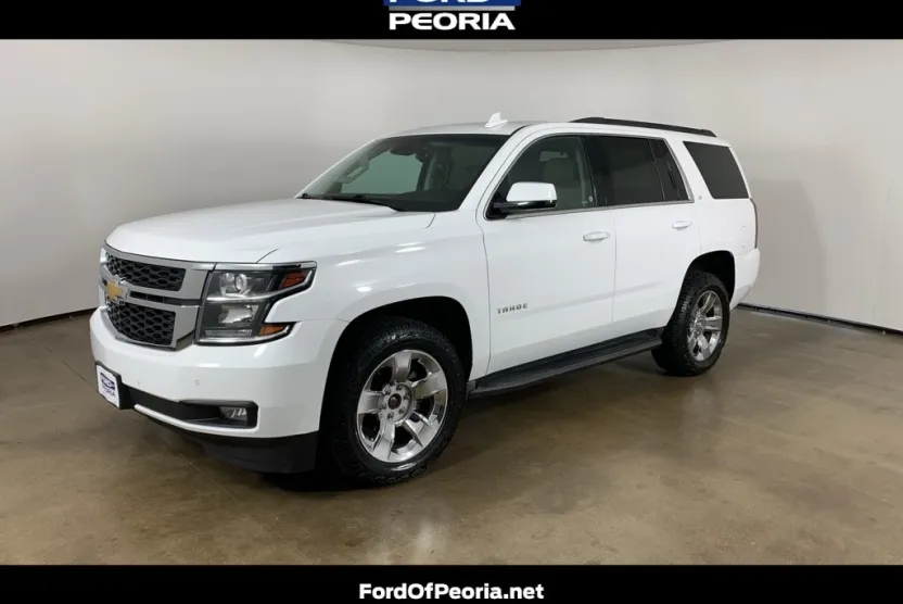 2016 Chevrolet Tahoe LT photo 1