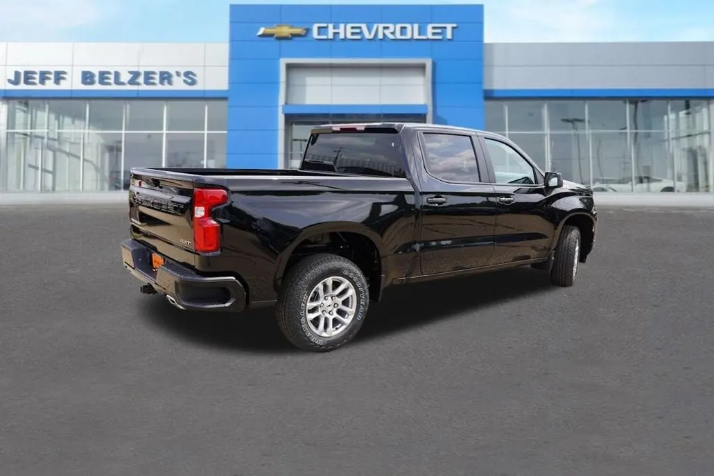 2026 Chevrolet Silverado 1500 RST Z71 photo 1