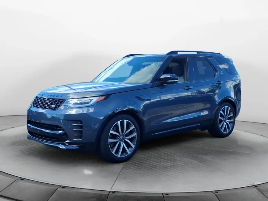 2024 Land Rover Discovery SE photo 1