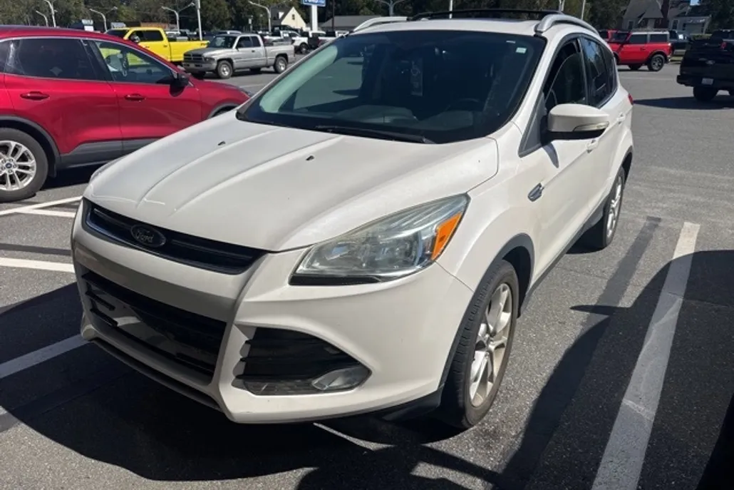 2016 Ford Escape Titanium photo 1