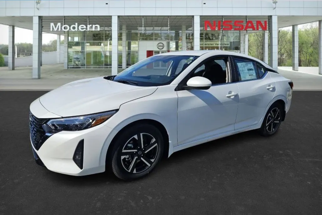 2025 Nissan Sentra SV photo 1