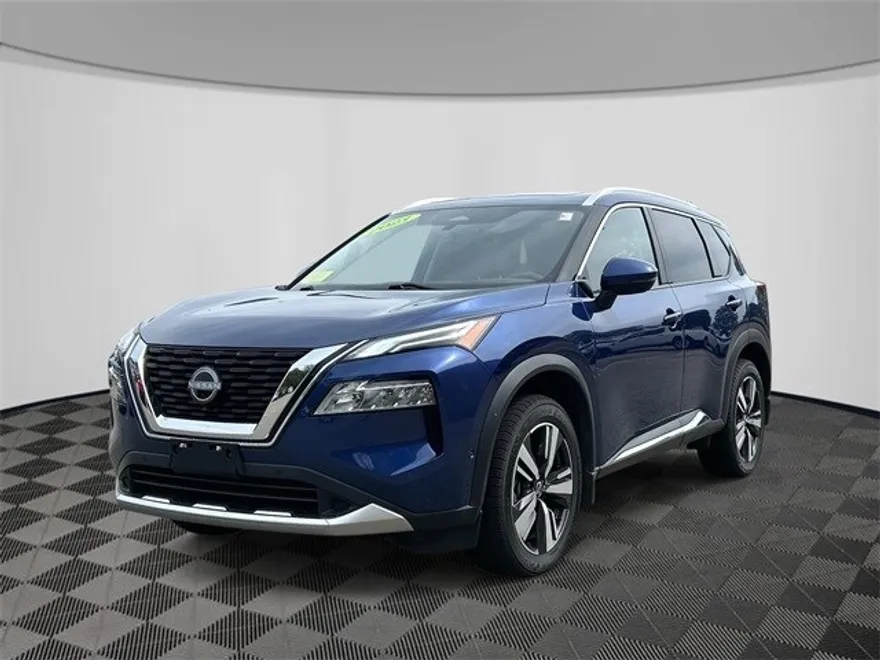 2023 Nissan Rogue Platinum photo 1