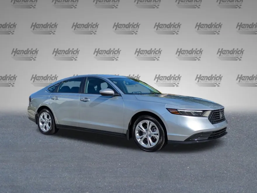 2024 Honda Accord LX photo 1