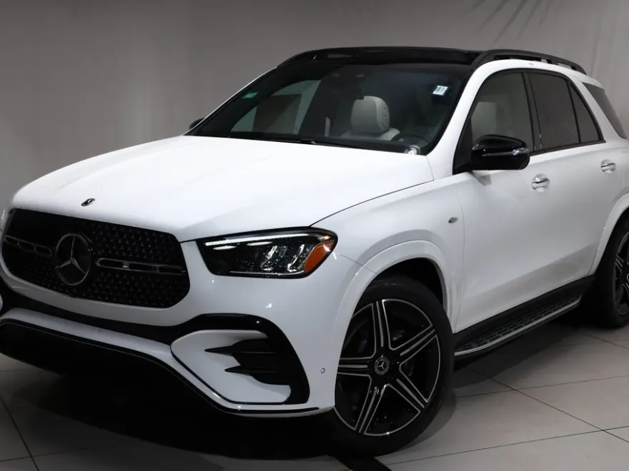 2025 Mercedes Benz GLE 450 4MATIC photo 1