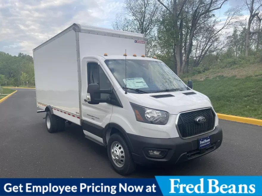 2025 Ford Transit photo 1