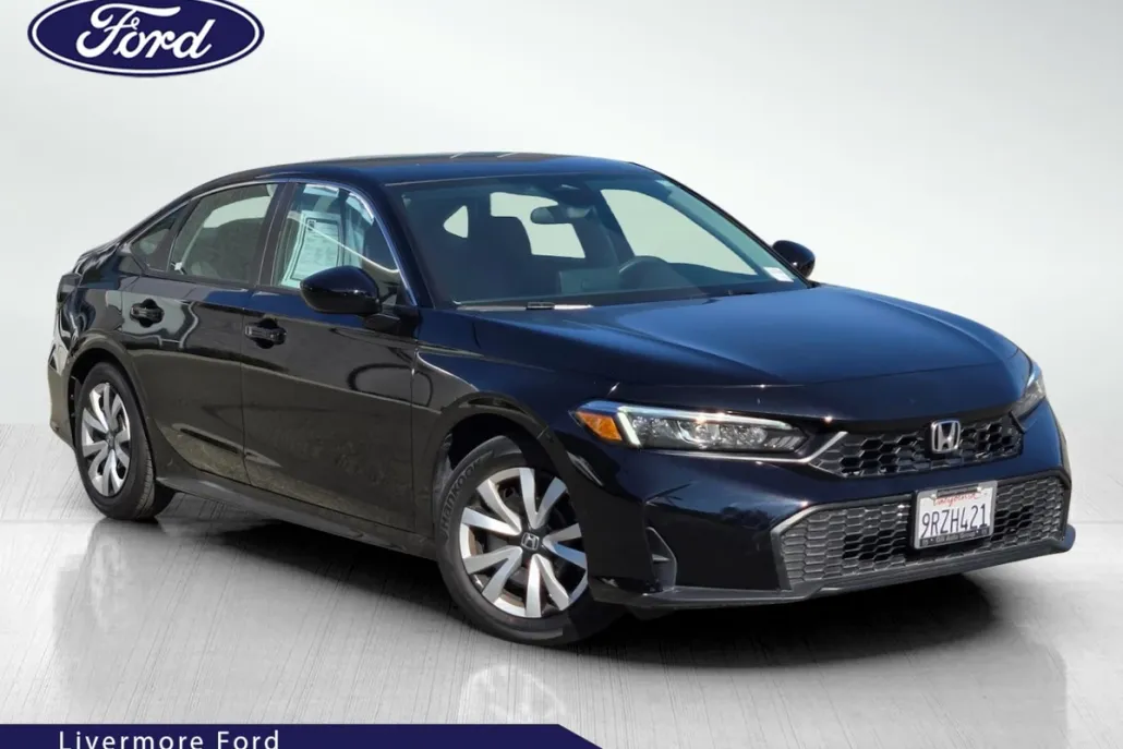 2025 Honda Civic LX photo 1
