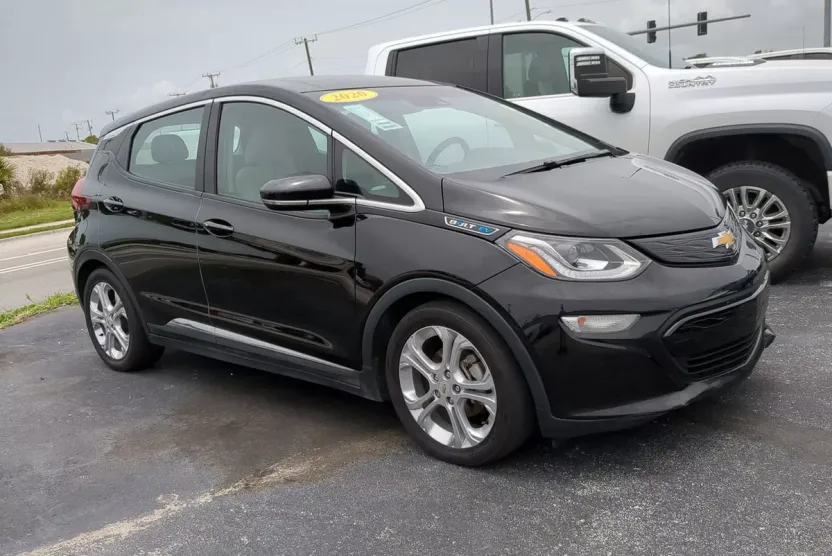 2020 Chevrolet Bolt EV photo 1