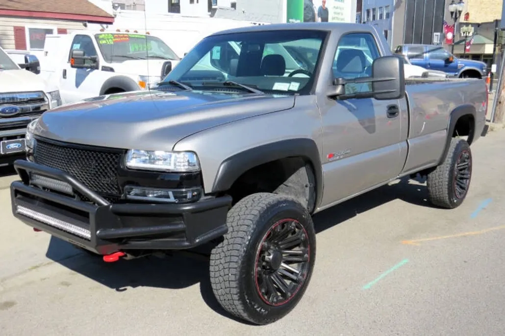 2001 Chevrolet Silverado 2500HD photo 1