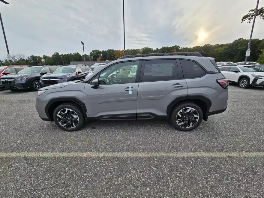 2025 Subaru Forester Limited photo 1