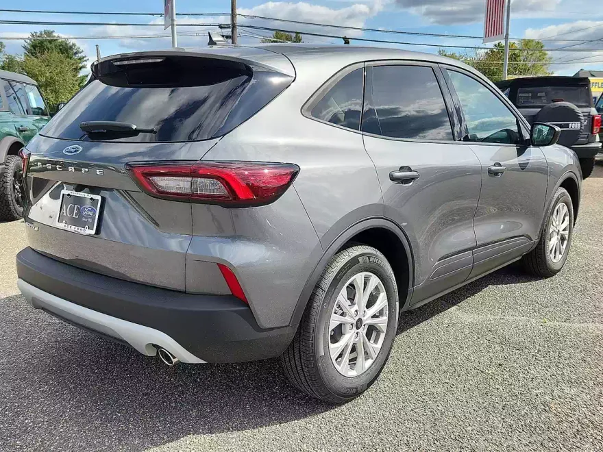 2025 Ford Escape Active photo 1