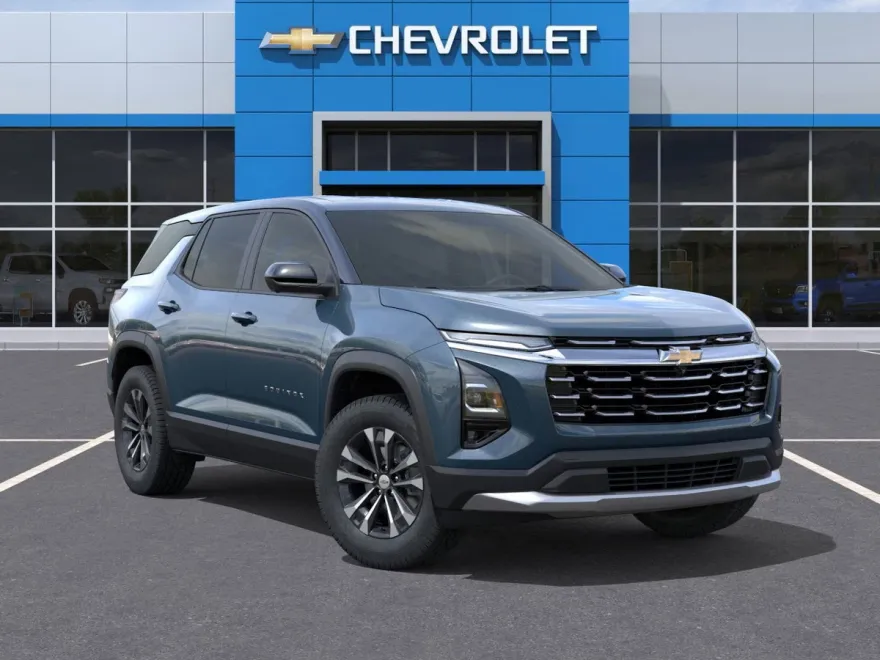2026 Chevrolet Equinox LT photo 1