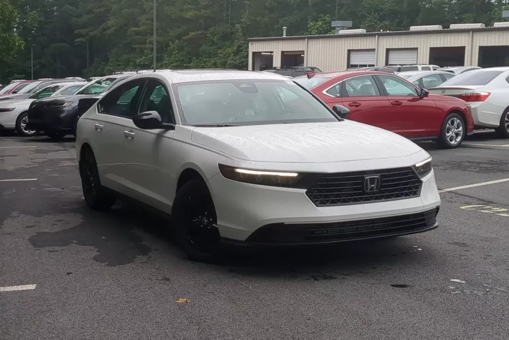 2025 Honda Accord SE photo 1