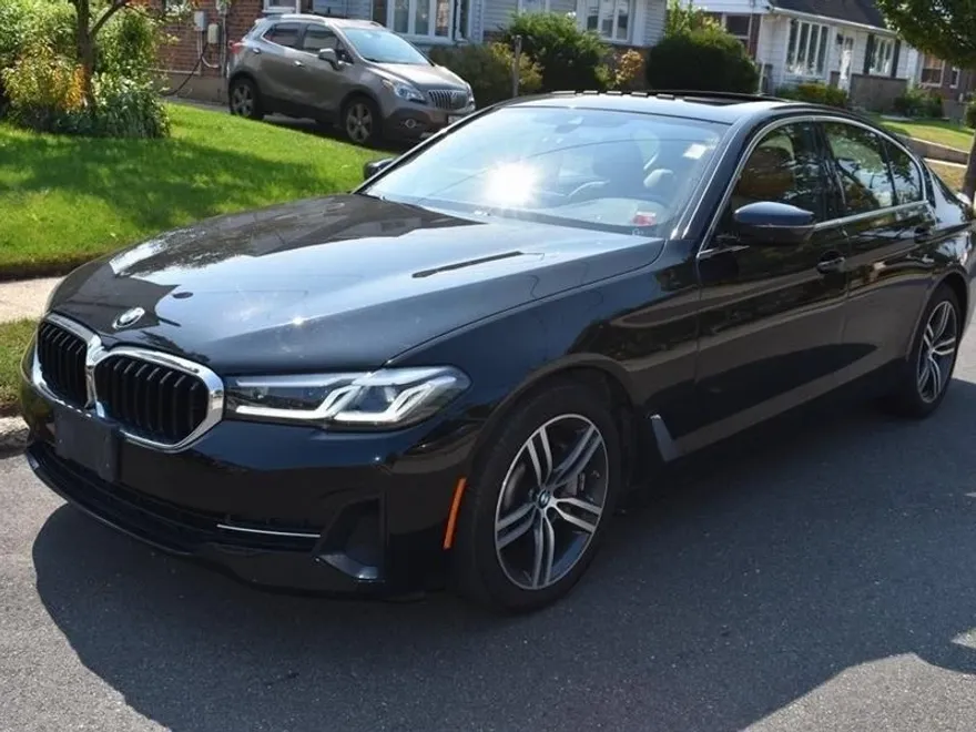 2022 Bmw 530i photo 1
