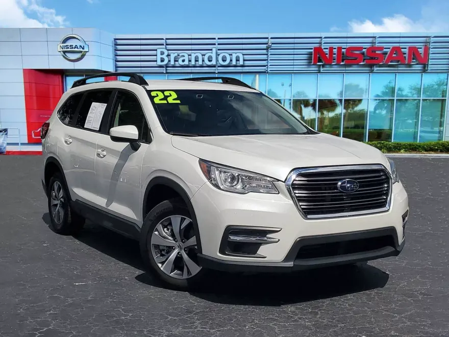 2022 Subaru Ascent Premium photo 1