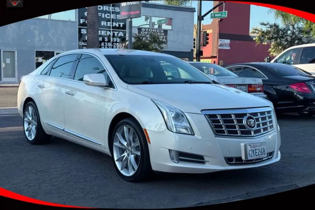 2013 Cadillac XTS Premium photo 1