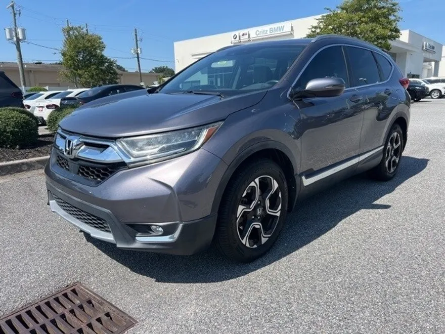 2018 Honda CR-V Touring photo 1