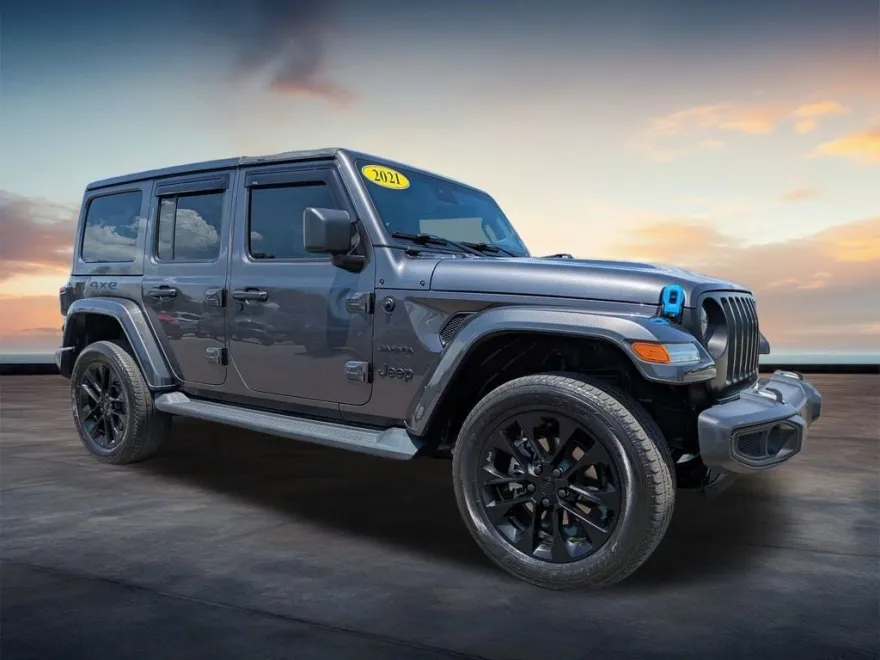 2021 Jeep Wrangler Unlimited Sahara 4xe photo 1
