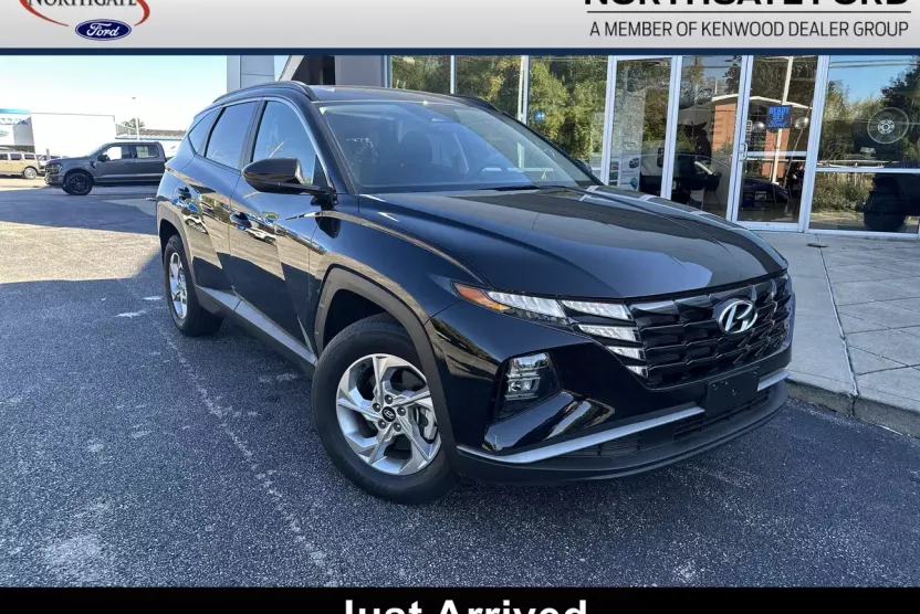 2024 Hyundai Tucson SEL photo 1