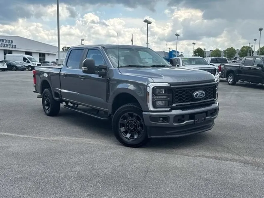 2024 Ford F-250 XL photo 1