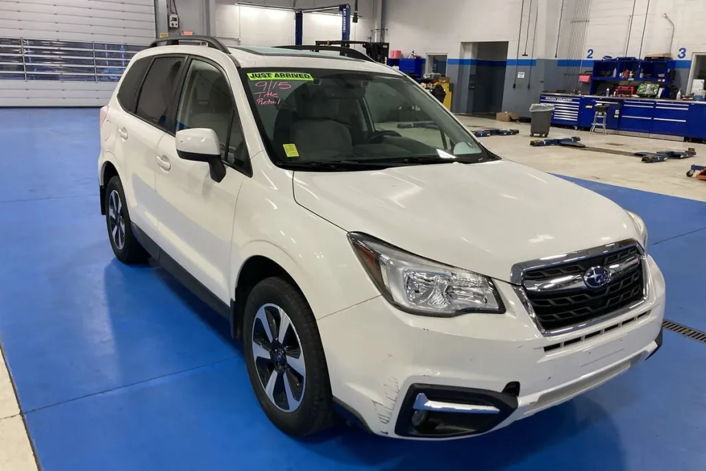 2017 Subaru Forester 2.5i Premium photo 1