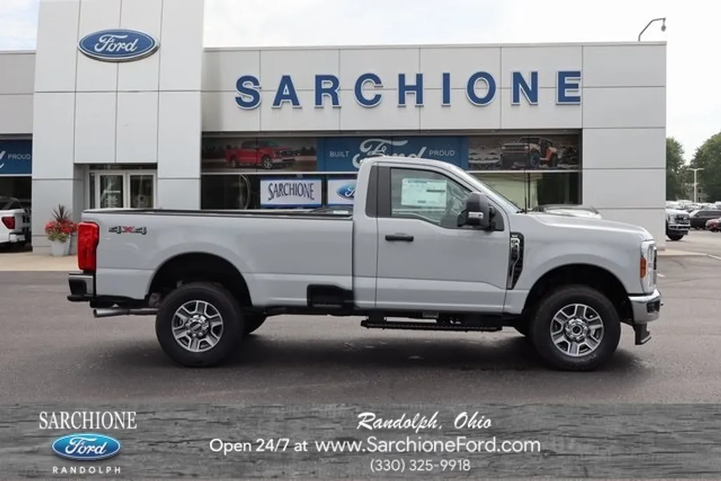 2025 Ford F-350 photo 1