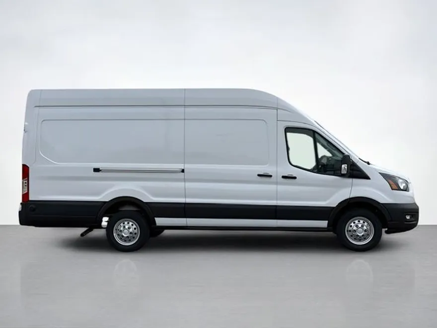 2025 Ford Transit photo 1