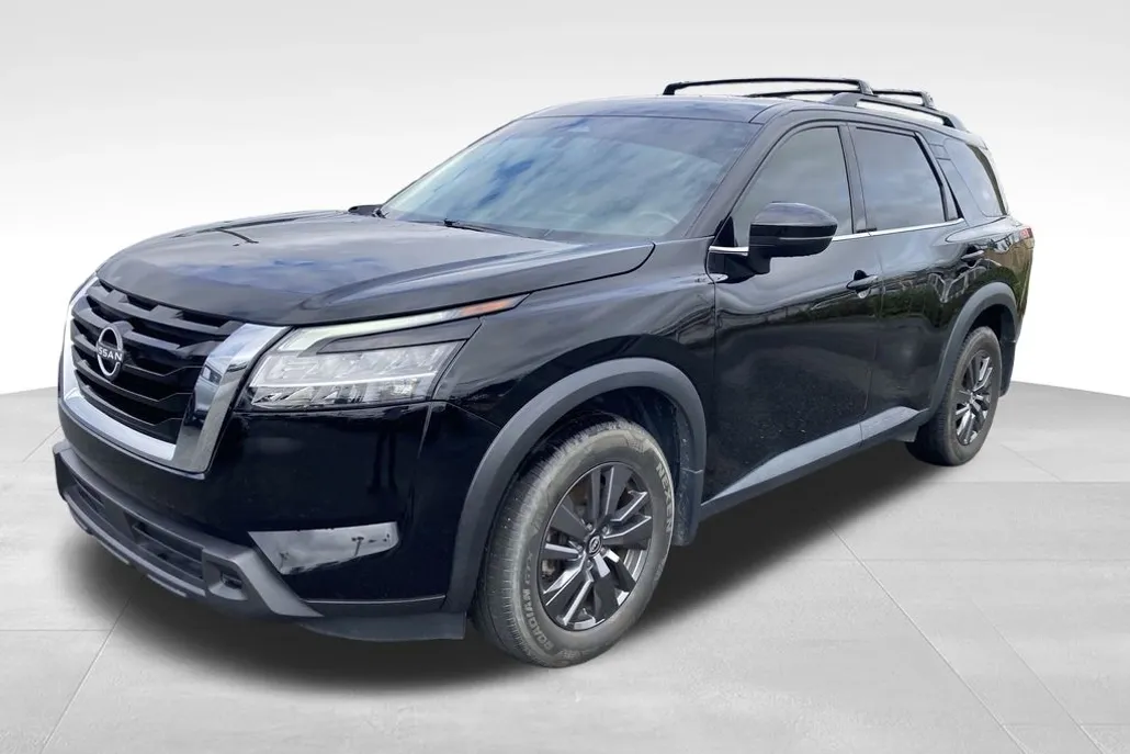 2022 Nissan Pathfinder SV photo 1