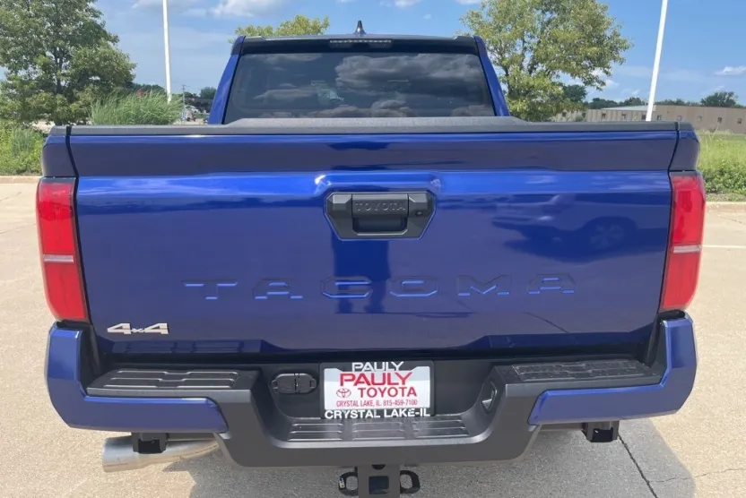 2024 Toyota Tacoma SR5 photo 1