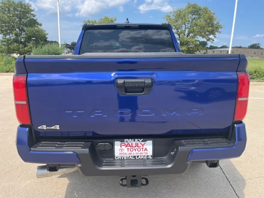 2024 Toyota Tacoma SR5 photo 1