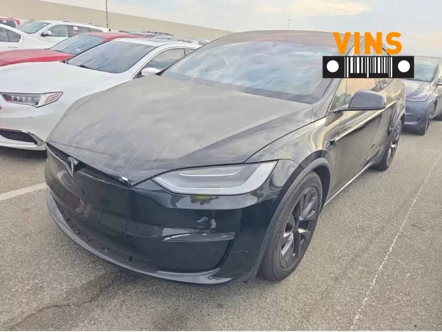 2022 Tesla Model X photo 1