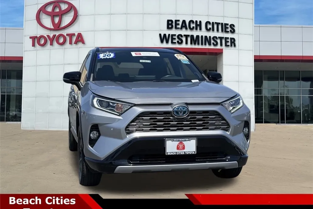 2020 Toyota RAV4 Hybrid XSE photo 1