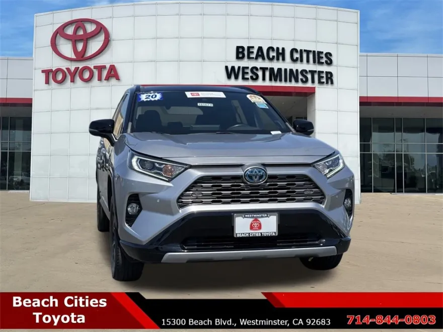 2020 Toyota RAV4 Hybrid XSE photo 1