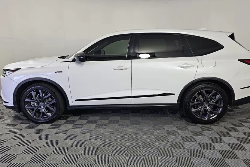 2022 Acura MDX A-Spec photo 1