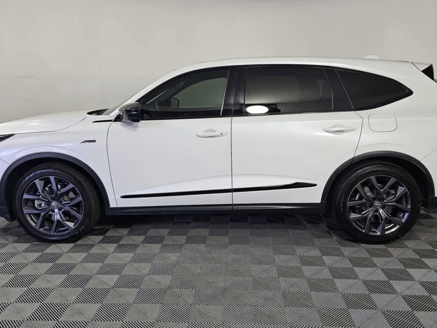 2022 Acura MDX A-Spec photo 1