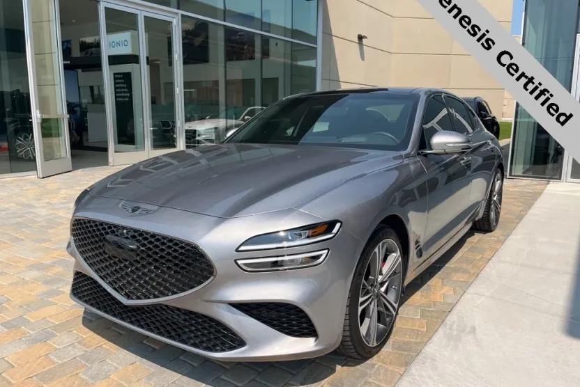 2025 Genesis G70 3.3T Sport Advanced photo 1