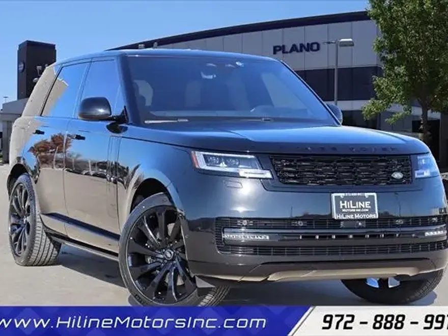 2023 Land Rover Range Rover SE photo 1