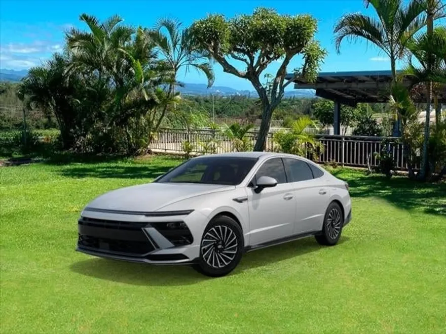 2025 Hyundai Sonata Hybrid SEL photo 1