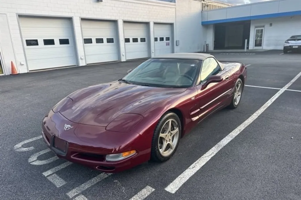 2003 Chevrolet Corvette Base photo 1