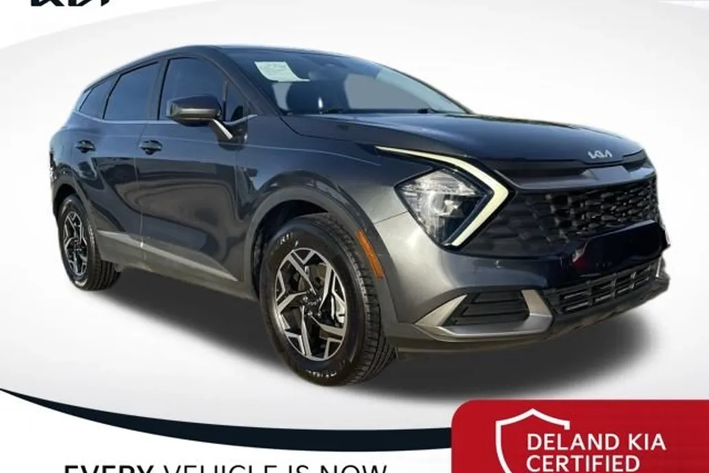 2023 Kia Sportage LX photo 1