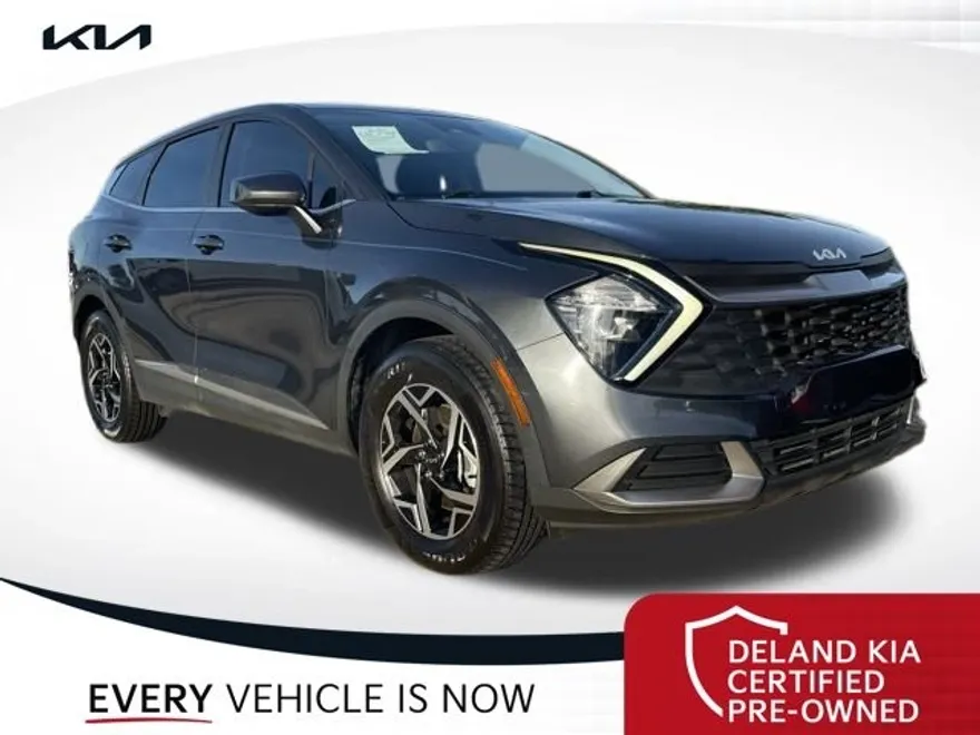 2023 Kia Sportage LX photo 1