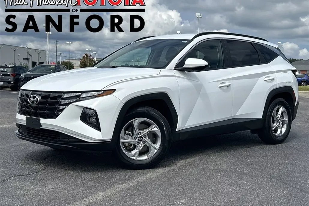 2024 Hyundai Tucson SEL photo 1