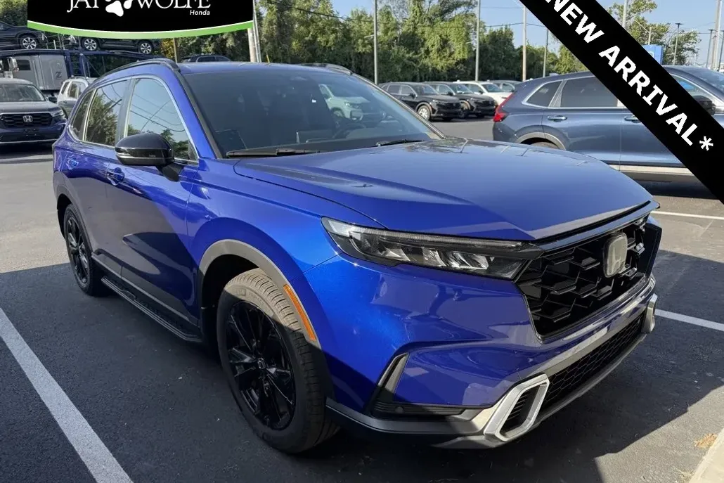 2023 Honda CR-V Hybrid Sport Touring photo 1