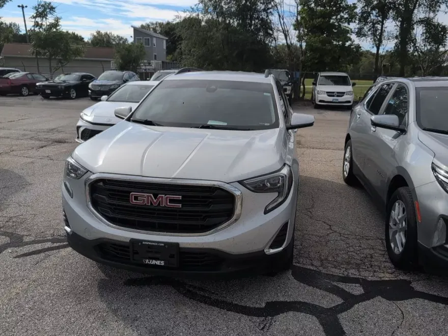 2020 Gmc Terrain SLE photo 1
