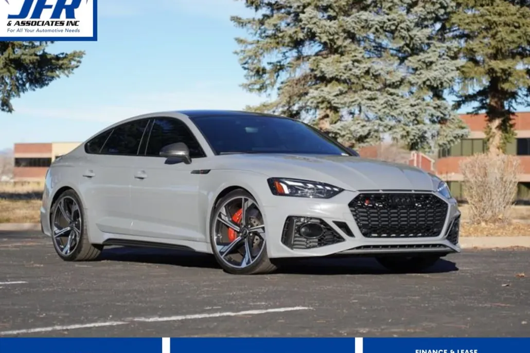 2022 Audi RS 5 photo 1