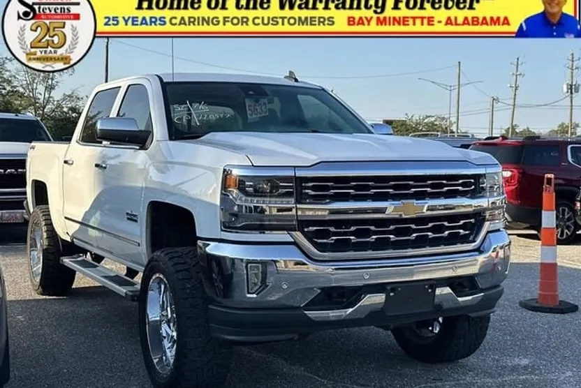 2018 Chevrolet Silverado 1500 LTZ photo 1